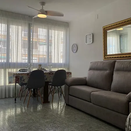 Apartamento La Pineda A 100 Metros De La Playa!! 2 Habitaciones Exterior photo